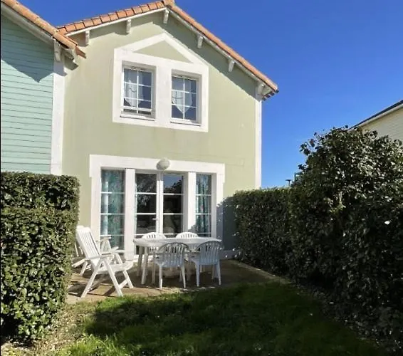 Maison Domaine Du Golf De Pierre Et Σπίτι διακοπών *