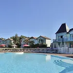 Maison Domaine Du Golf De Pierre Et Nyaraló