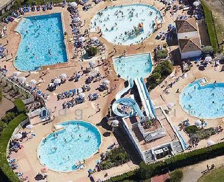 Maison Domaine Du Golf De Pierre Et Casa de Férias Talmont-Saint-Hilaire