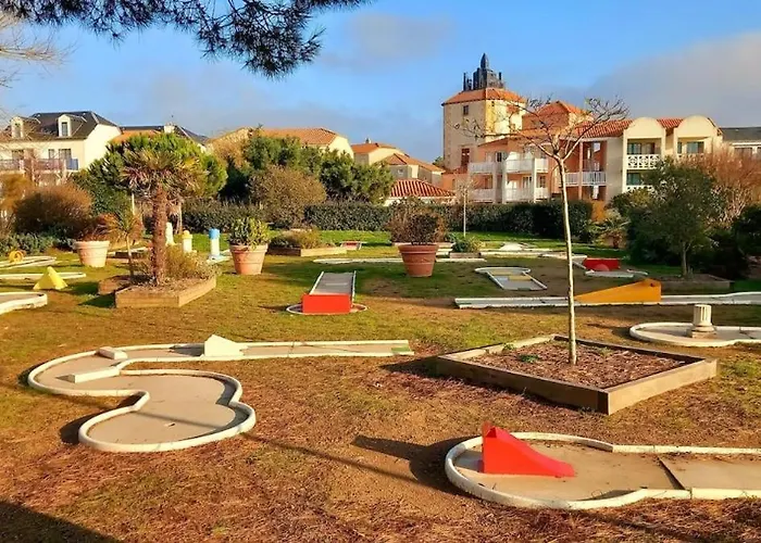 Maison Domaine Du Golf De Pierre Et בית נופש